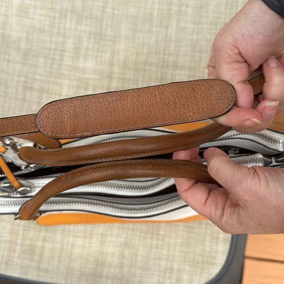 COACH BOROUGH BAG COLORBLOCK RETRO BOARSKIN LEATHER BRIGHT MANDARIN F31121 - Picture 13 of 16